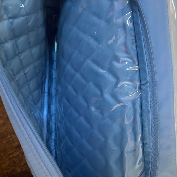 Vera Bradley Sky Blue Hanging Cosmetic Bag - Picture 5 of 12